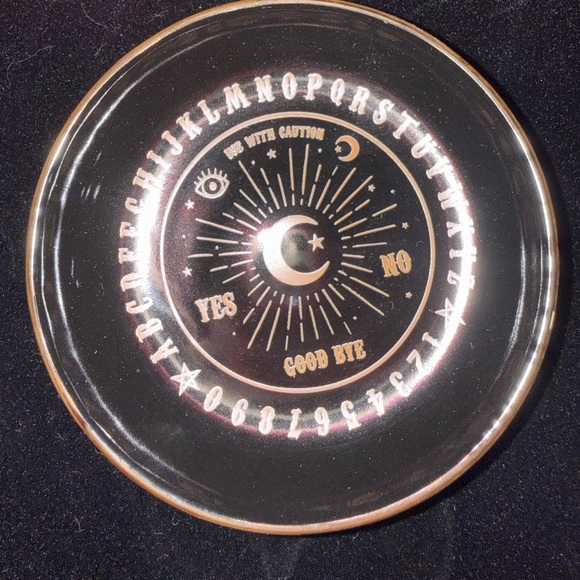 Black and Gold Trinket Dish - Summon the Spirits - Picture 2 of 4